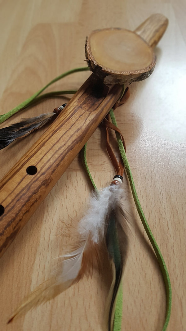 indianische Flöte Indianerflöte Liebesflöte Gis Zebrano Holz